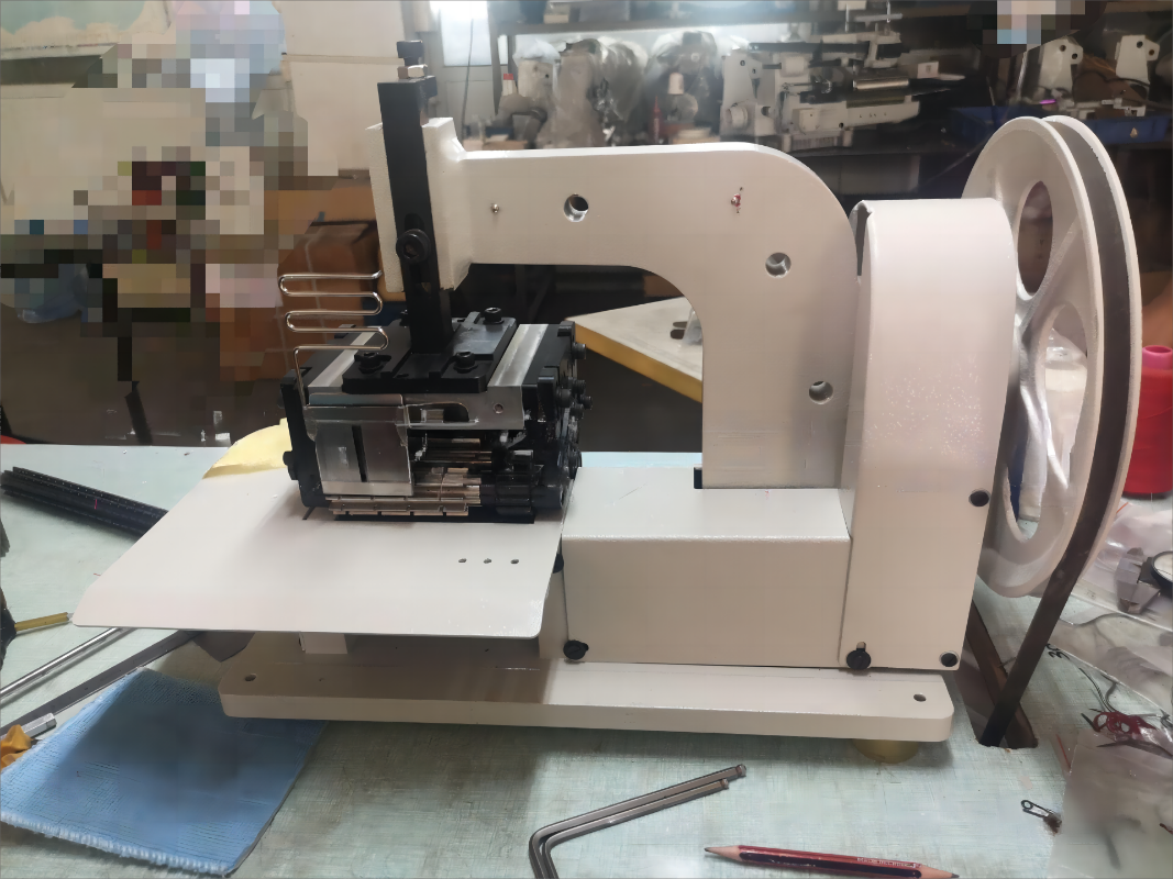 Fabric Pleat Sewing Machine UC-M02